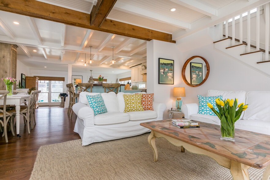 Beautifully renovated 4 BR, 2/5 BA "Sopo Cottage" has been features in magazines, blogs, pinterest. - 11 Henry St