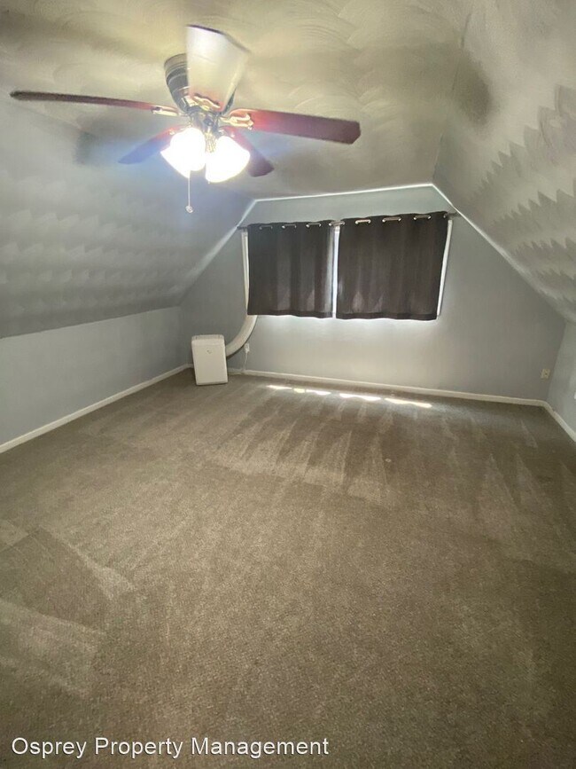 Building Photo - 4 br, 2 bath House - 6209 Ball Ave Procure