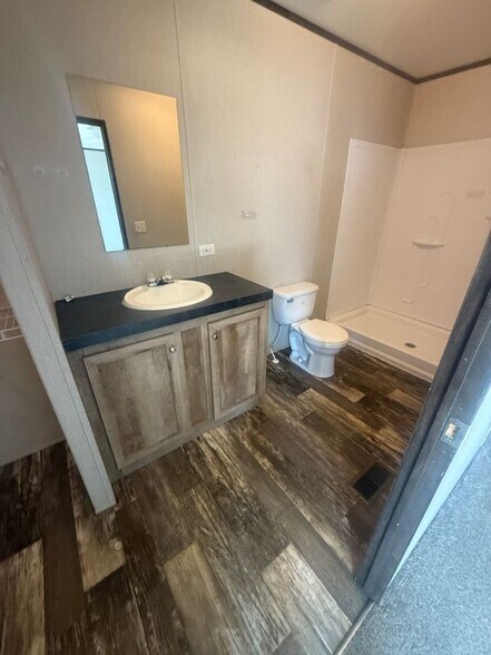 Building Photo - 139 Neches Dr