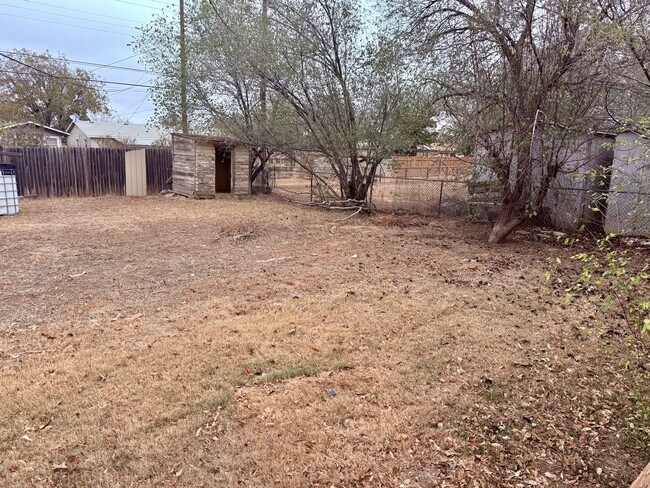 Building Photo - 4912 41st St