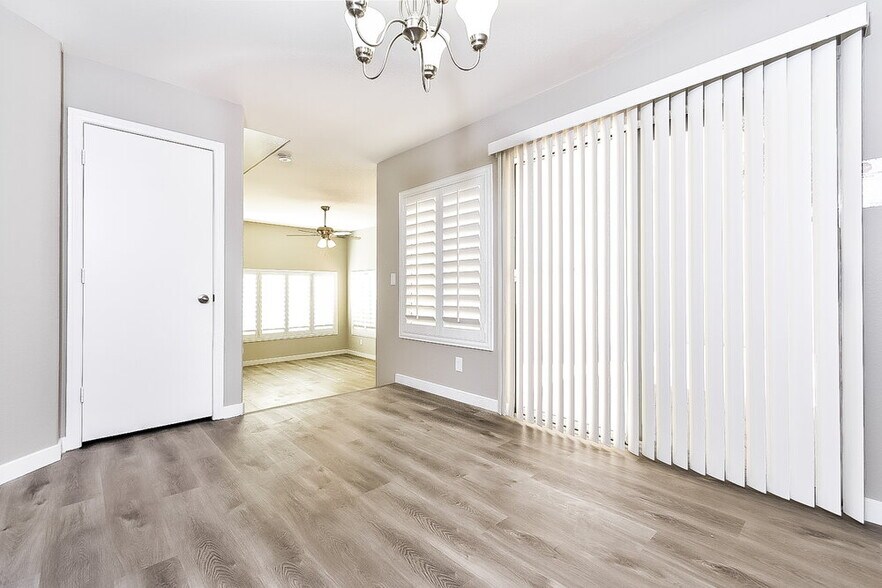 Building Photo - 3451 White Mission Dr