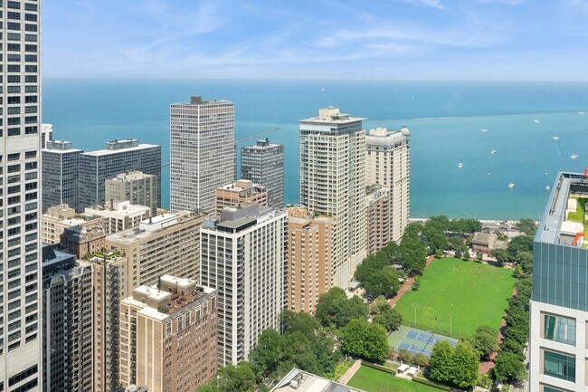 Building Photo - 161 E Chicago Ave
