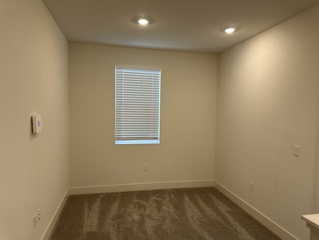 Building Photo - 7329 Umberto Pl