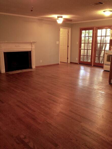 Building Photo - 3014 Matador Drive