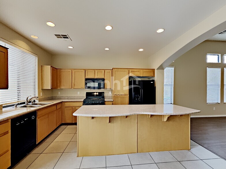 Building Photo - 3928 Yang Ct