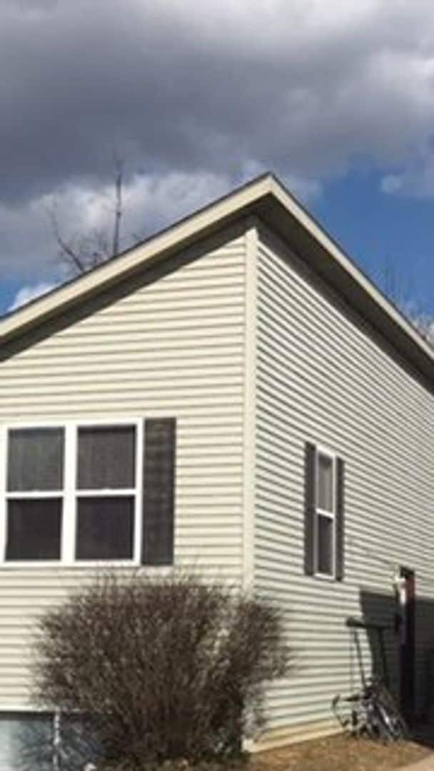 Building Photo - 428 N Jefferson St