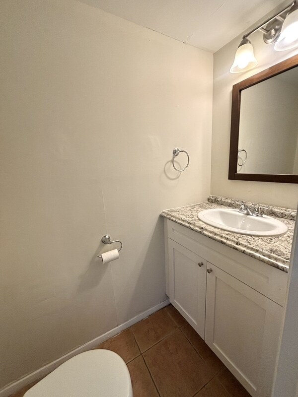 Building Photo - 4810 Sanoma Village