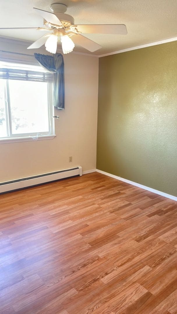 Building Photo - 3 bedroom, 2 bath, 2 car garage for rent O...