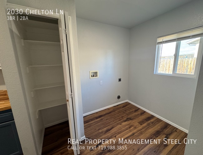 Building Photo - 2030 Chelton Ln