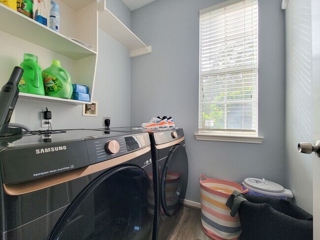 Building Photo - The perfect place to come home to! This be...