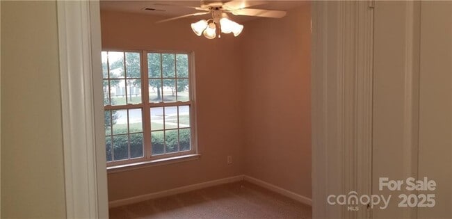 Building Photo - 5473 Harris Cove Dr