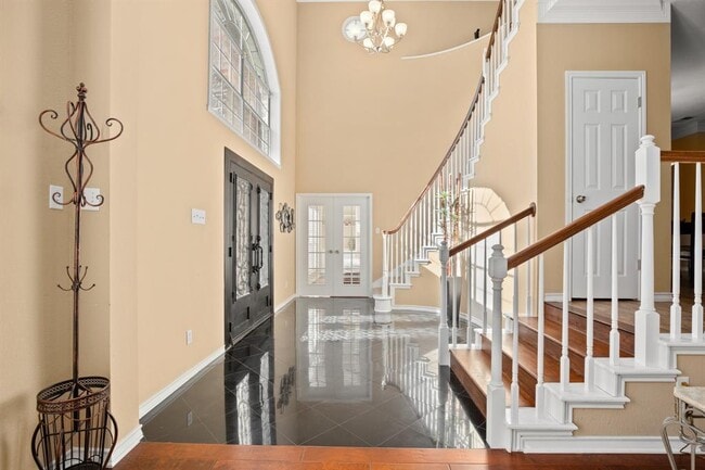 Building Photo - 6108 Cape Coral Dr