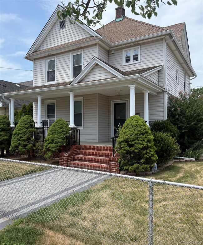 Building Photo - 40 S Corona Ave