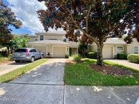 Building Photo - 1530 Vineland Cir