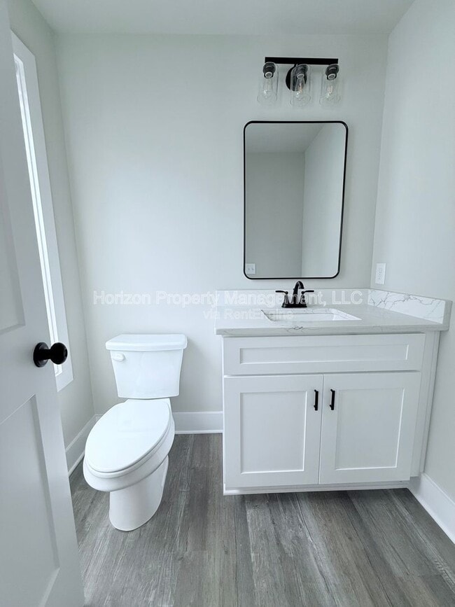 Building Photo - 6560 Bonanza Trail