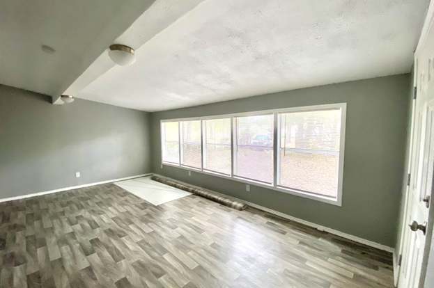 Building Photo - 520 Co Rd 4151
