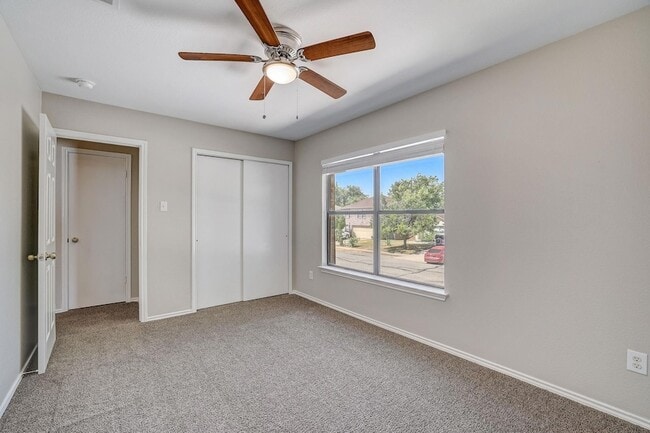 Building Photo - 314 Bello Dr