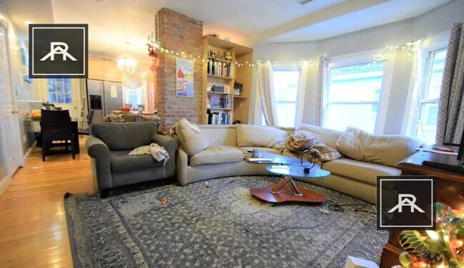 Building Photo - 5 bedroom in Allston MA 02134