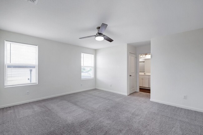 Building Photo - ***MOVE-IN SPECIAL: TWO WEEKS FREE***Spacious Two-Story Retreat on a Cul-de-Sac with Bonus Room