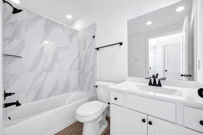 Building Photo - 18714 Colorado River Ln