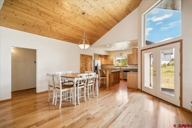 Building Photo - 3-Bedroom Home in Prime Location