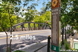 Building Photo - 317 Porter St