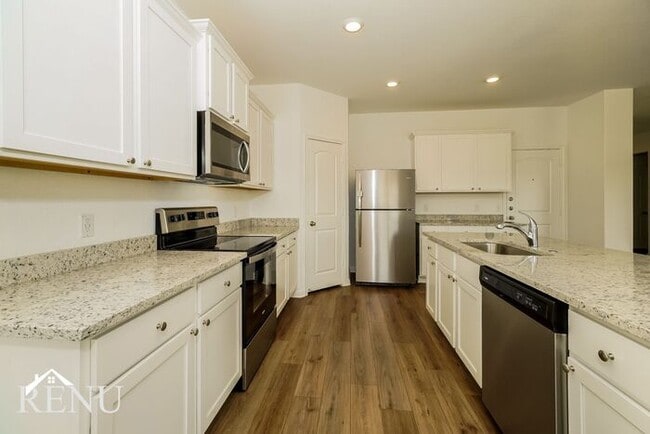 Building Photo - Coming Soon!