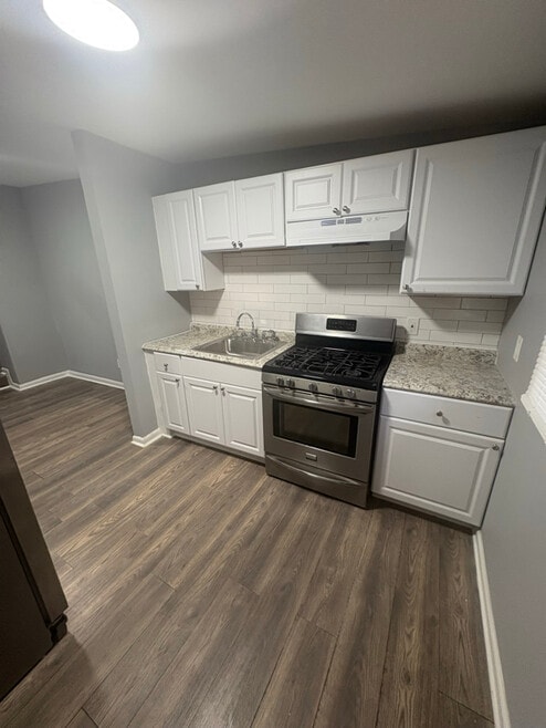 Building Photo - 1520 Argyle Ave