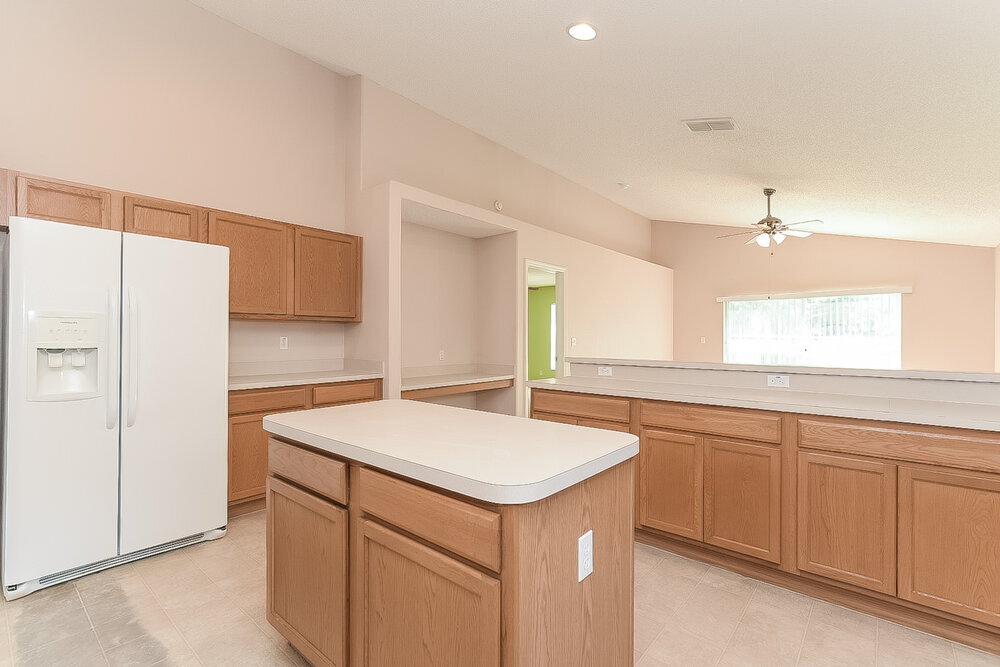 Building Photo - 1050 Bluegrass Dr