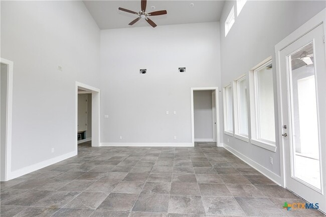 Building Photo - 1314 Clayton Nolen Dr