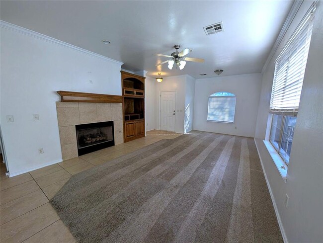 Building Photo - 643 Sisken Ct