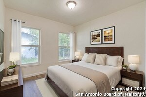 Building Photo - 2626 W Mistletoe Ave