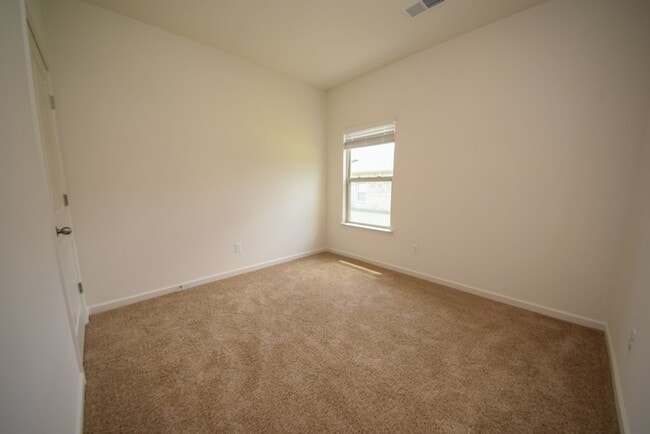 Building Photo - 4 bed, 2 bath. new construction 2021