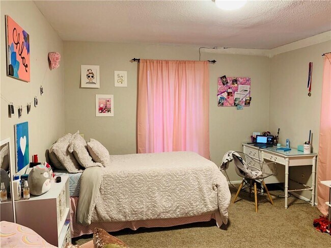 Building Photo - 5005 Goldeneye Dr