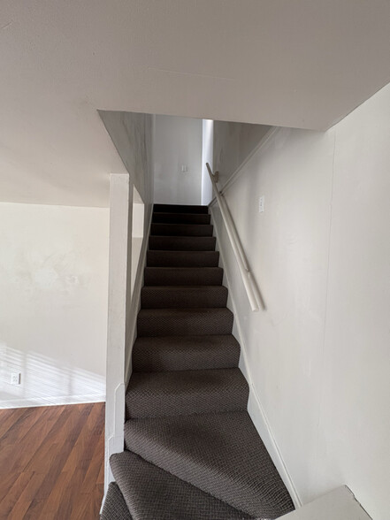 Building Photo - 6137 N 35th St