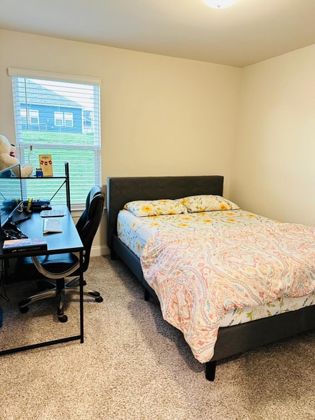 Building Photo - 276 Netherlands Blvd