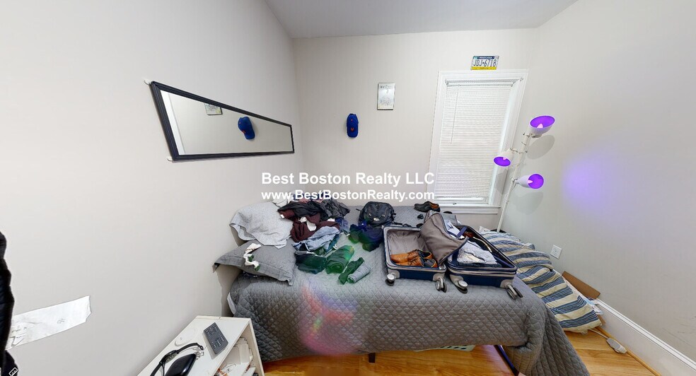 Building Photo - 27 Portsmouth St