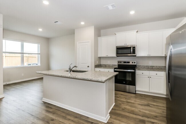 Building Photo - 7523 Tipton Meadow Way