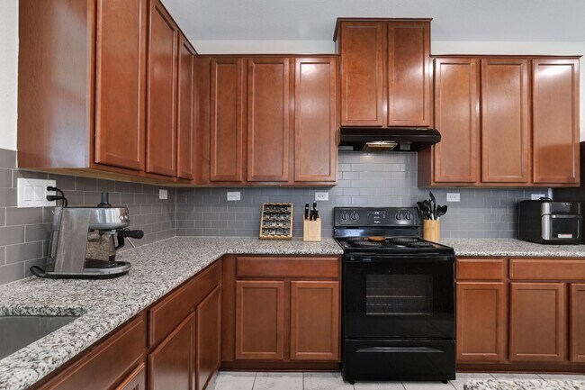 Building Photo - Make Boerne your home!