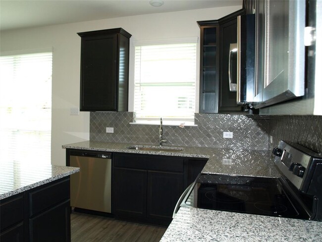 Building Photo - 4140 Aransas Dr