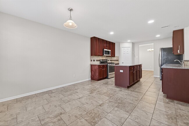 Building Photo - 3327 Tall Sycamore Trail