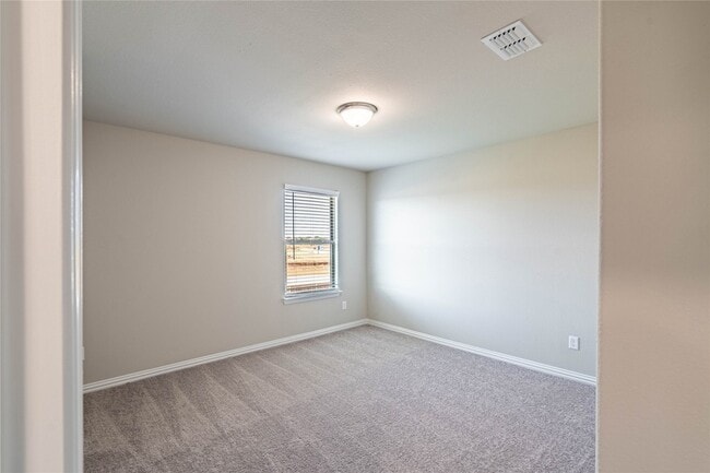 Building Photo - 112 Cole Ln