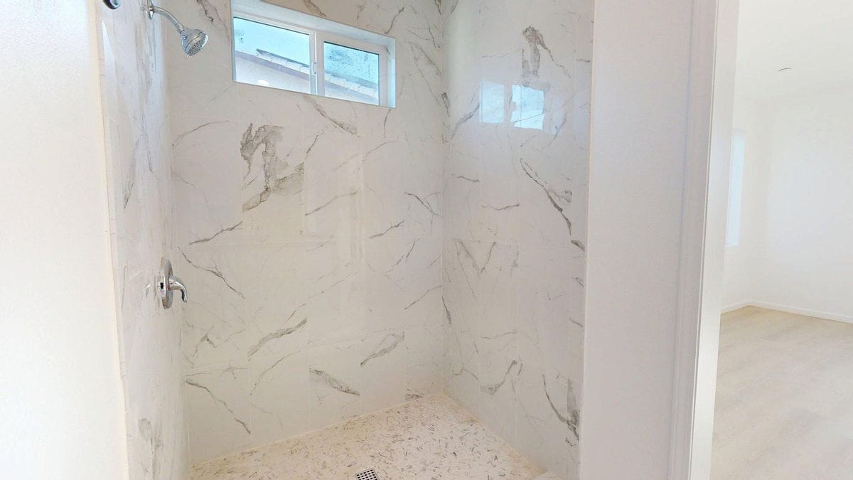 Building Photo - 9850 Mesquite Ave