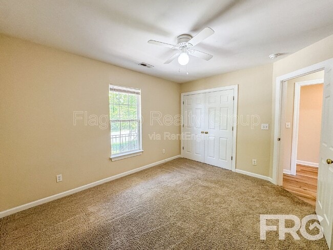 Building Photo - 5180 Deveron St