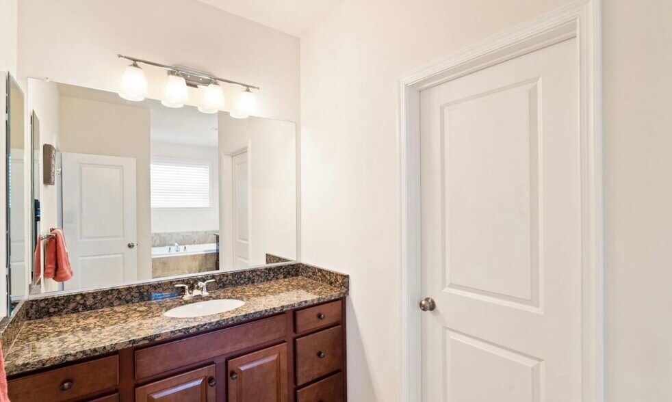 Building Photo - 24678 Cable Mill Ter