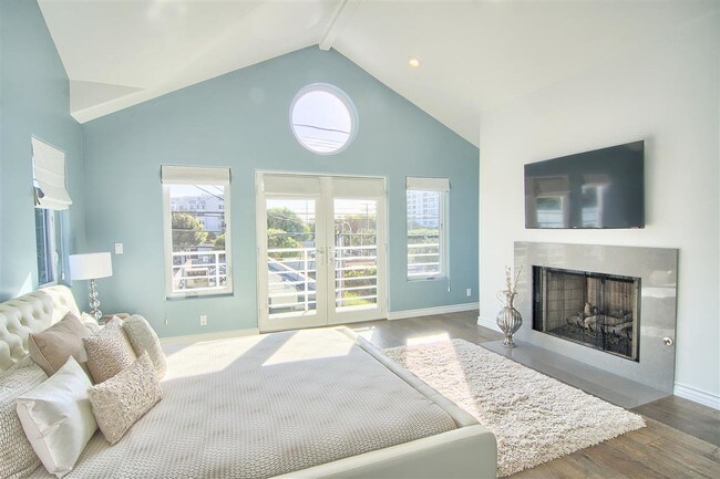 Building Photo - 2906 2nd St