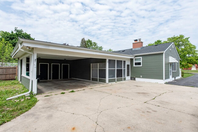 Building Photo - 2932 Bethel Blvd
