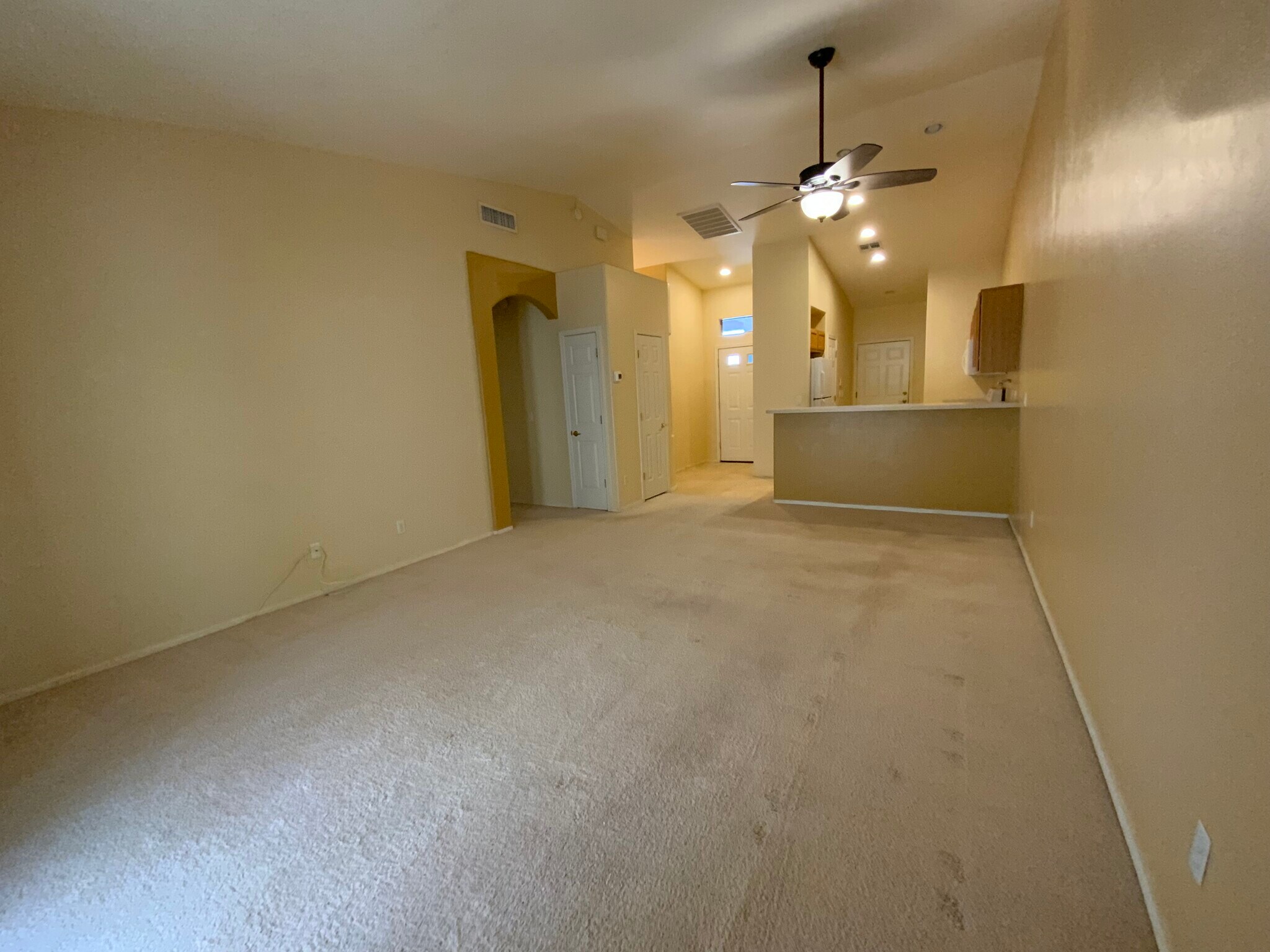 Building Photo - 3853 N Forest Park Dr