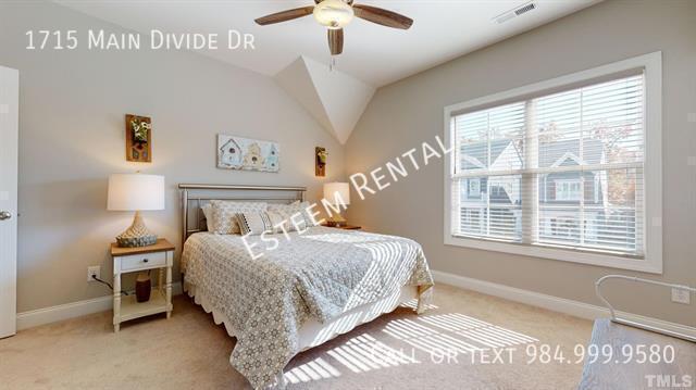 Building Photo - 1715 Main Divide Dr