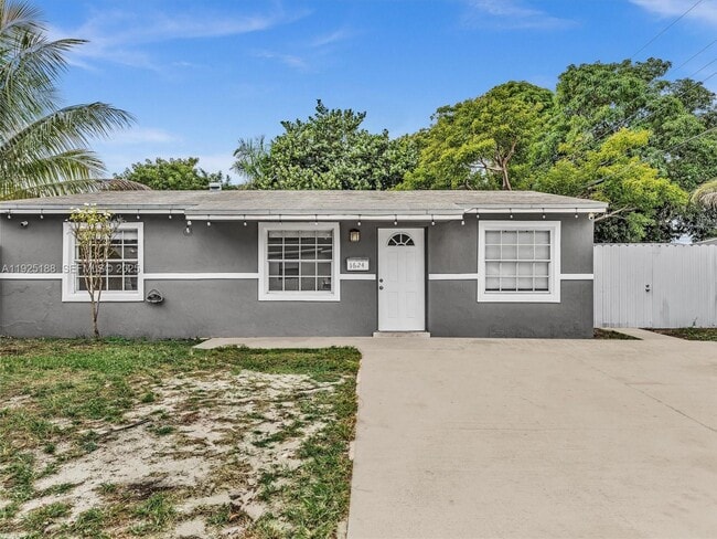 Building Photo - 1624 S 23rd Ave